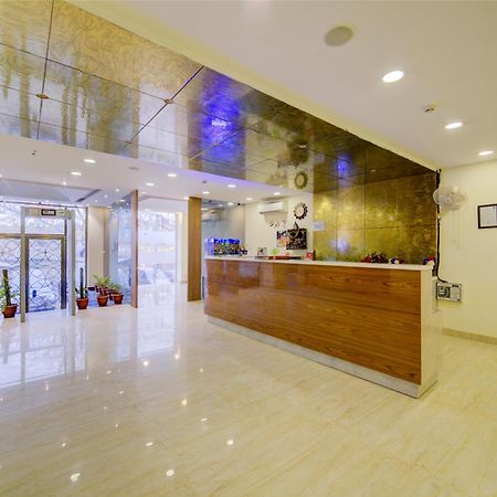 Hotel Grand Suites By D'Capitol Near Delhi Airport New Delhi Exterior photo