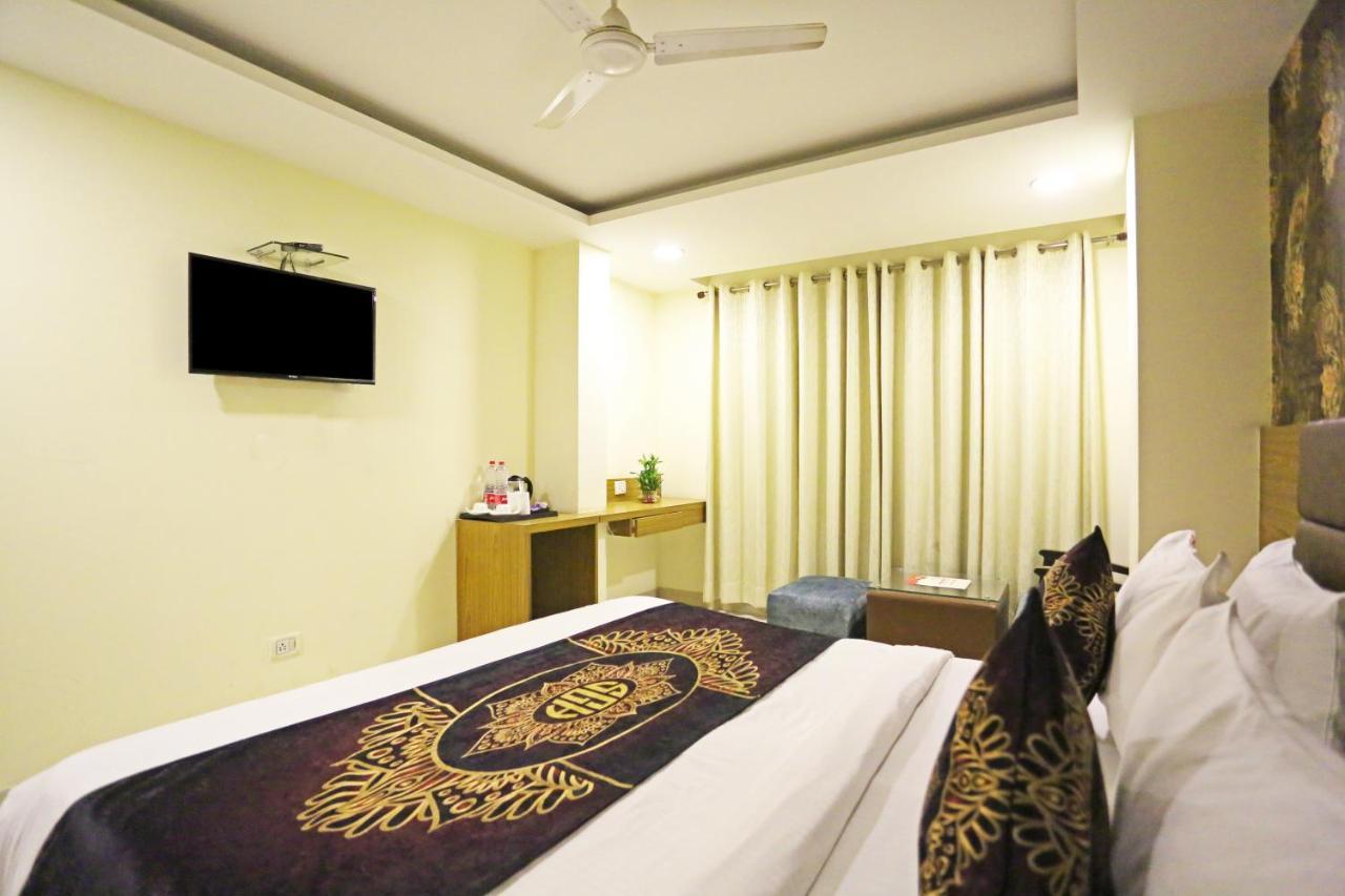 Hotel Grand Suites By D'Capitol Near Delhi Airport New Delhi Exterior photo