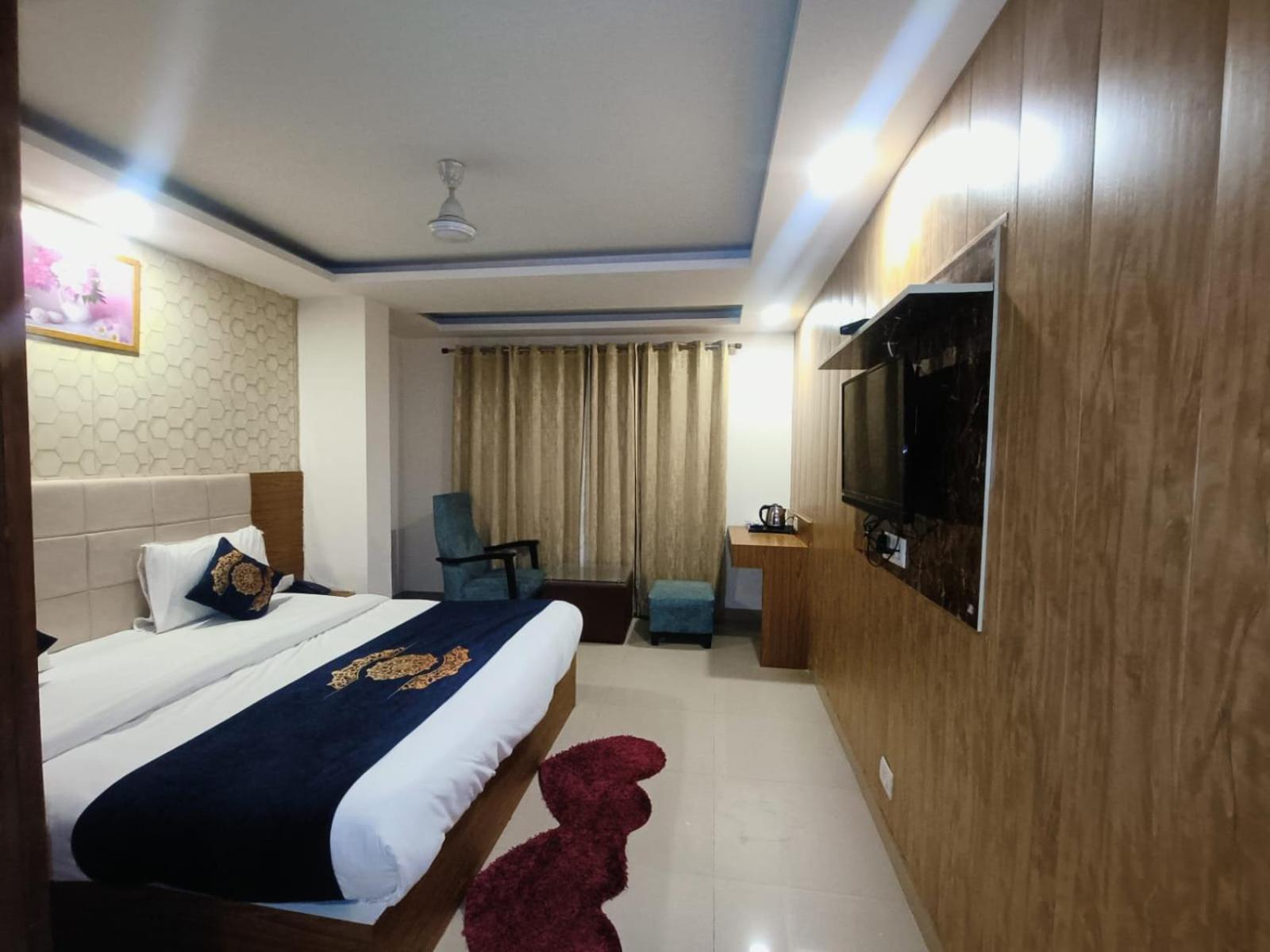 Hotel Grand Suites By D'Capitol Near Delhi Airport New Delhi Exterior photo
