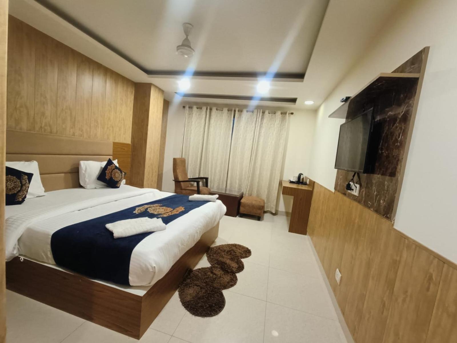 Hotel Grand Suites By D'Capitol Near Delhi Airport New Delhi Exterior photo