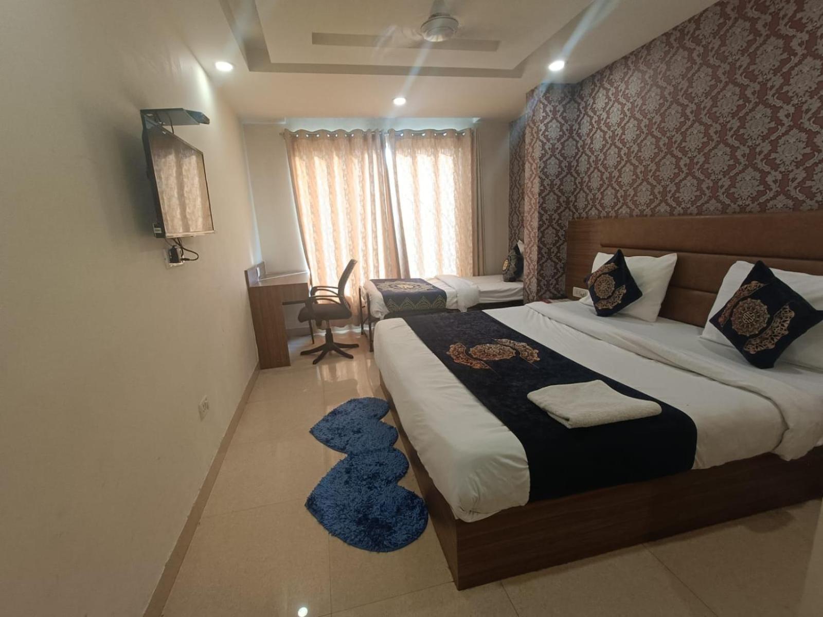 Hotel Grand Suites By D'Capitol Near Delhi Airport New Delhi Exterior photo