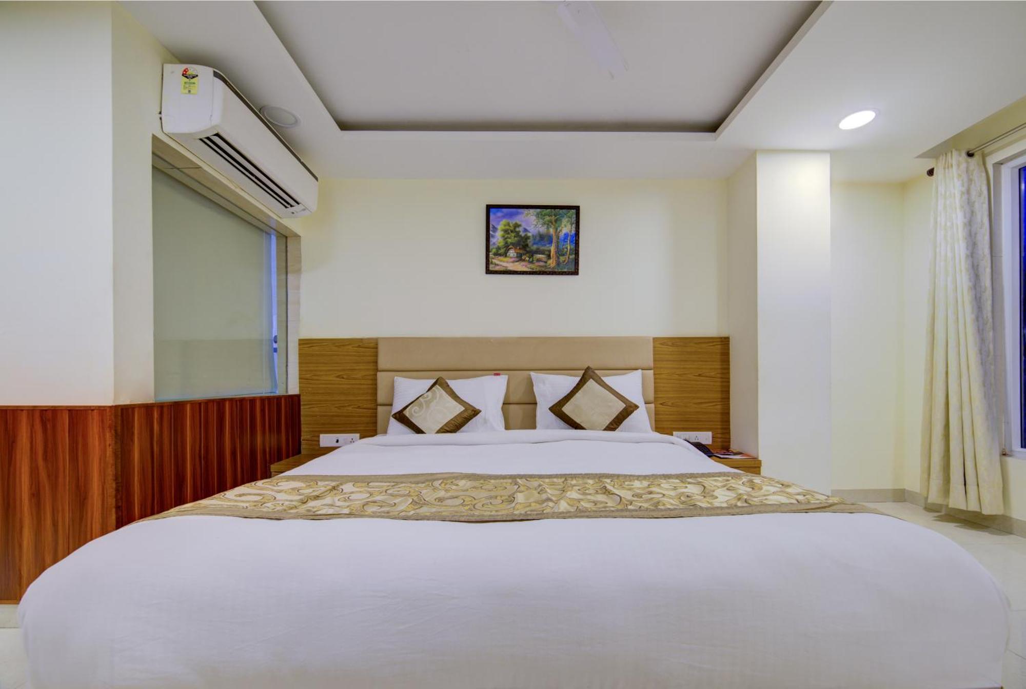 Hotel Grand Suites By D'Capitol Near Delhi Airport New Delhi Exterior photo