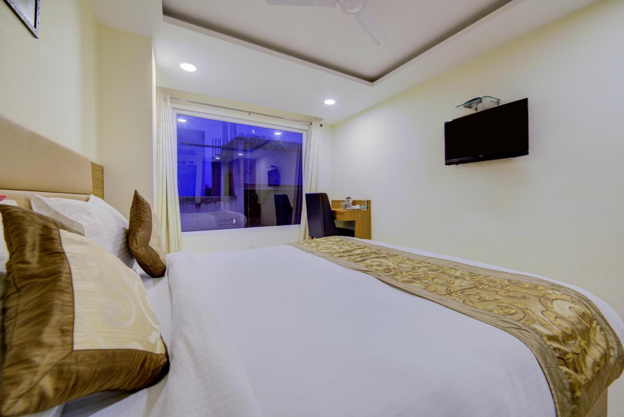 Hotel Grand Suites By D'Capitol Near Delhi Airport New Delhi Exterior photo