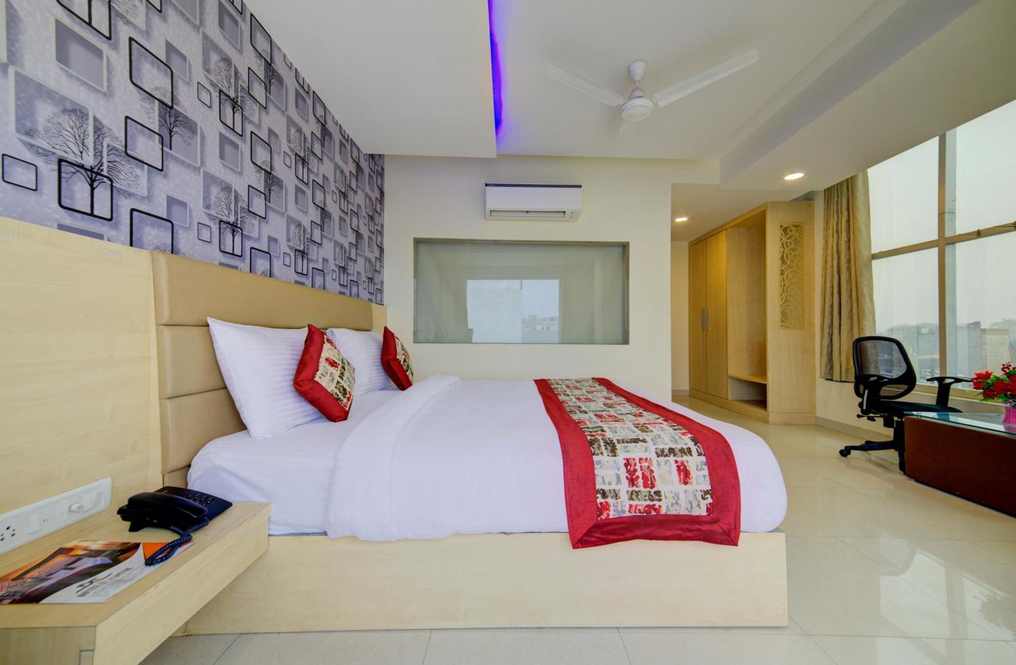 Hotel Grand Suites By D'Capitol Near Delhi Airport New Delhi Exterior photo