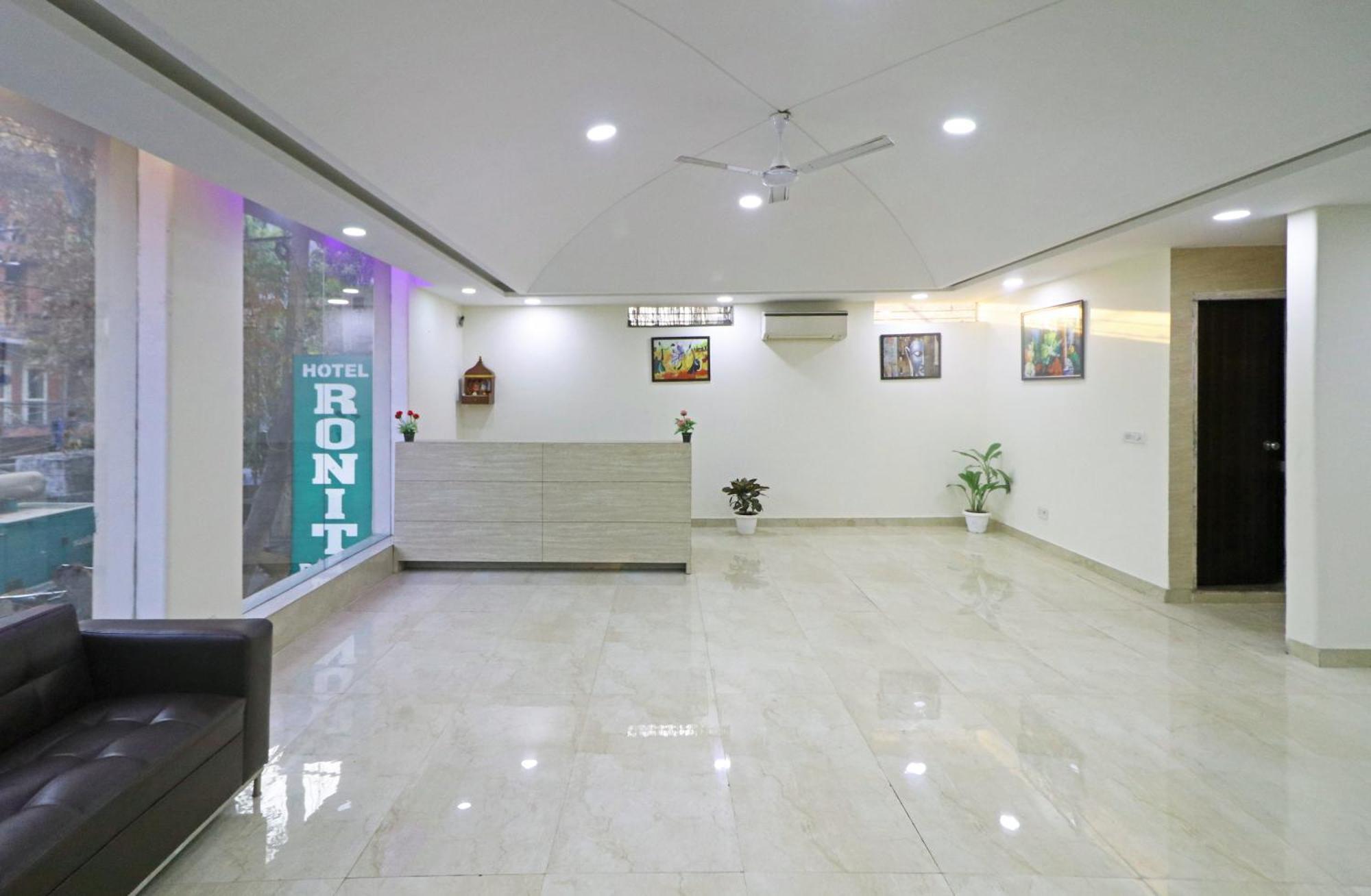 Hotel Grand Suites By D'Capitol Near Delhi Airport New Delhi Exterior photo